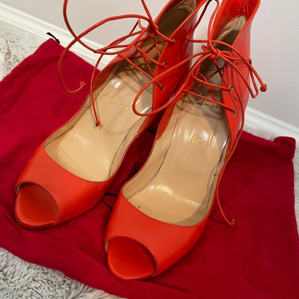 Christian Louboutin’s Megavamp Pumps Size 41 - Picture 8 of 9